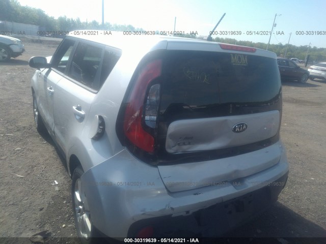 Photo 2 VIN: KNDJN2A27J7592233 - KIA SOUL 