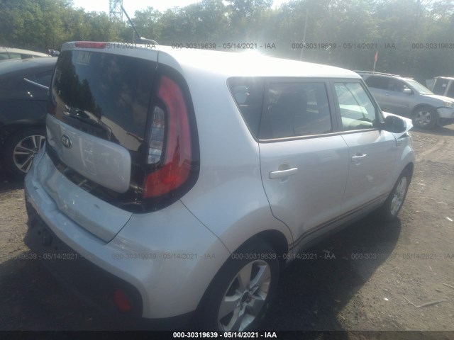 Photo 3 VIN: KNDJN2A27J7592233 - KIA SOUL 