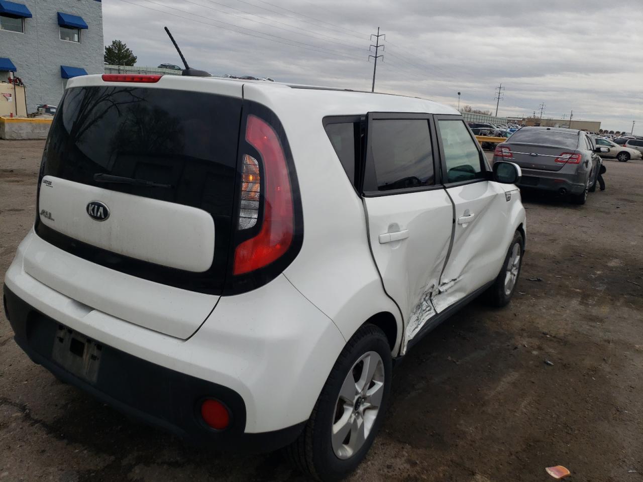 Photo 2 VIN: KNDJN2A27J7905510 - KIA SOUL 