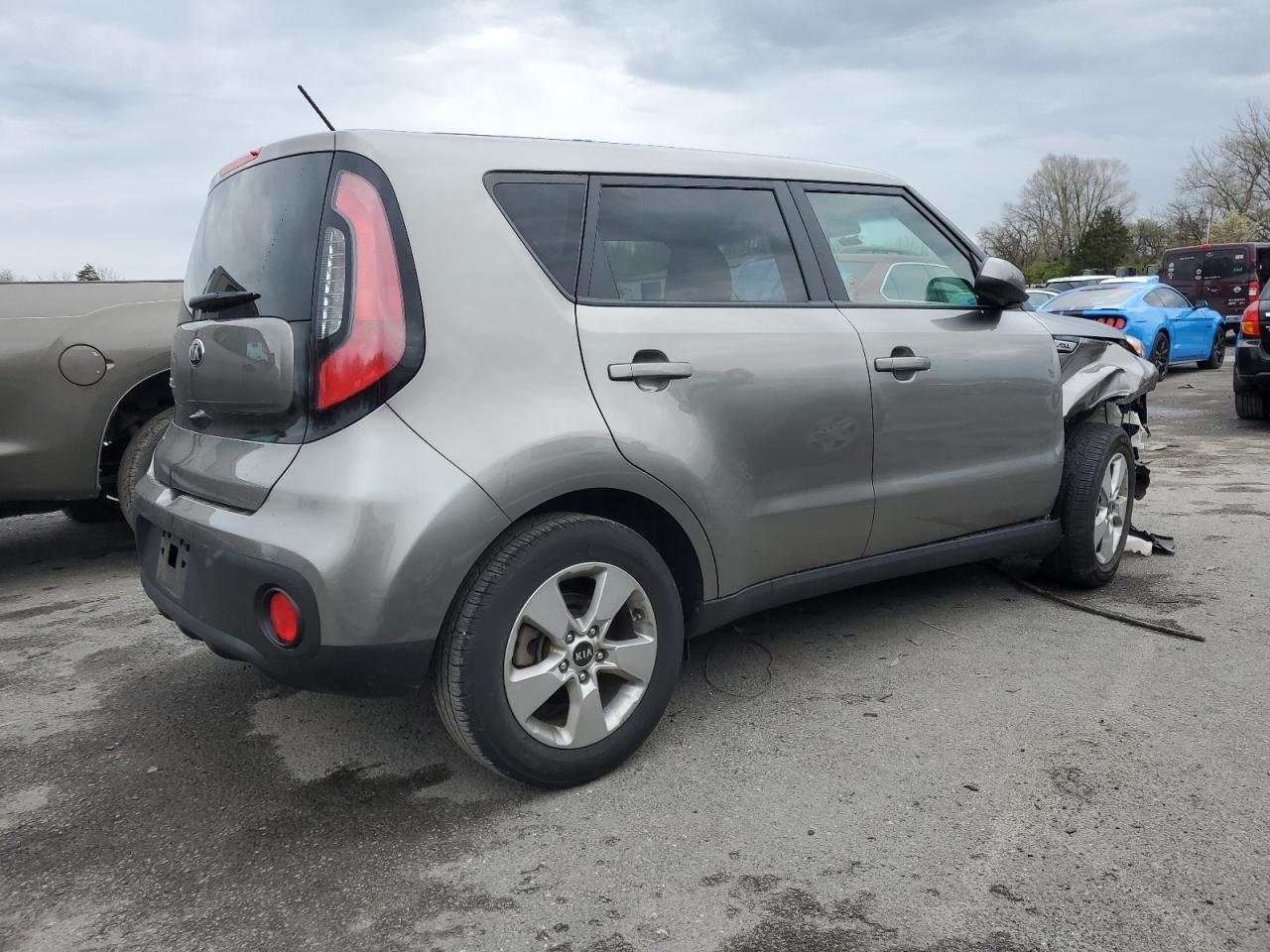 Photo 2 VIN: KNDJN2A27K7003697 - KIA SOUL 