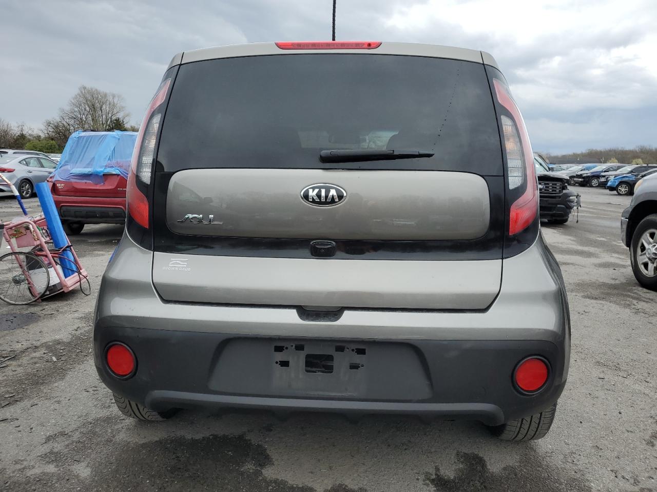 Photo 5 VIN: KNDJN2A27K7003697 - KIA SOUL 