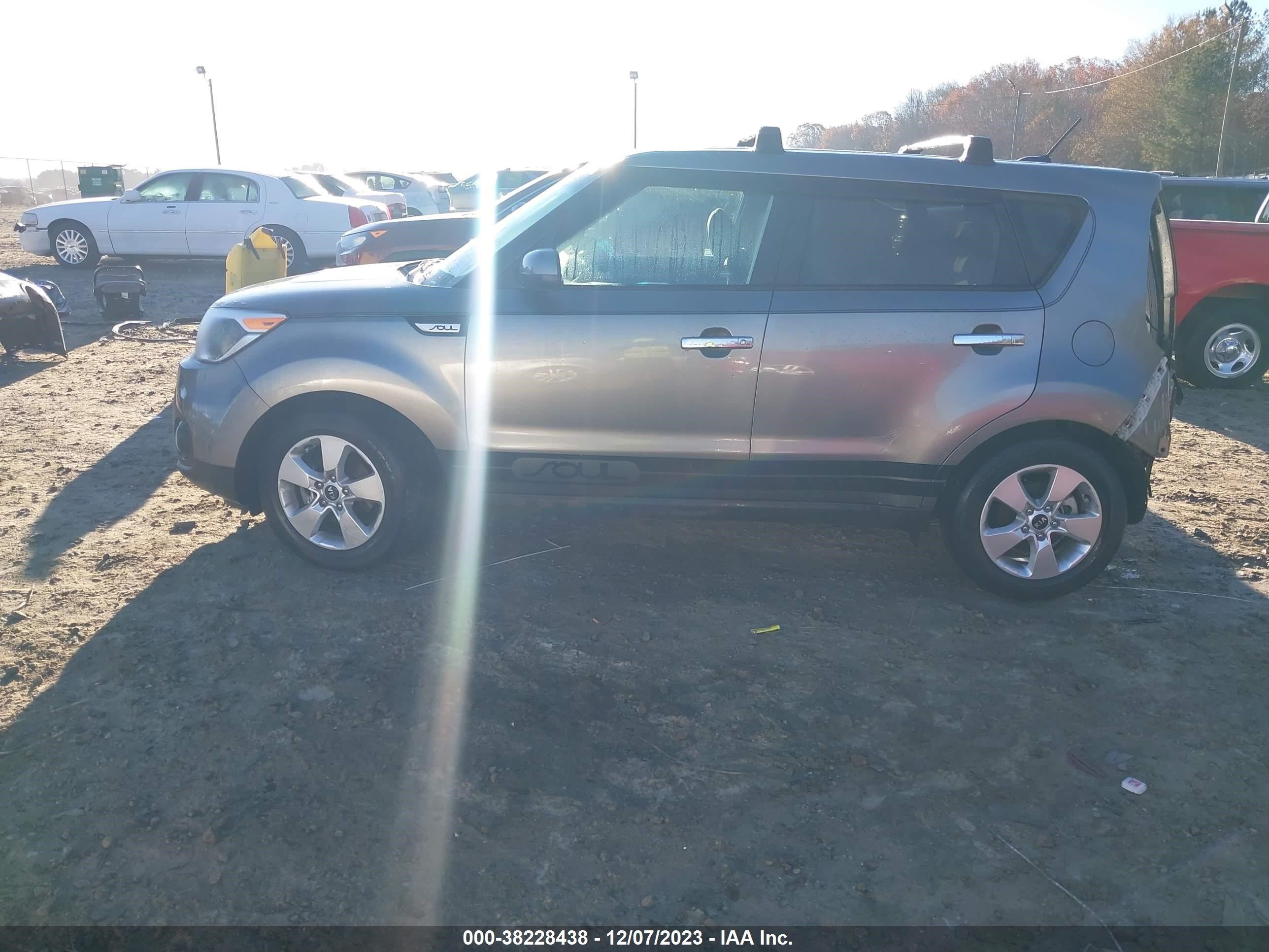 Photo 14 VIN: KNDJN2A27K7003845 - KIA SOUL 