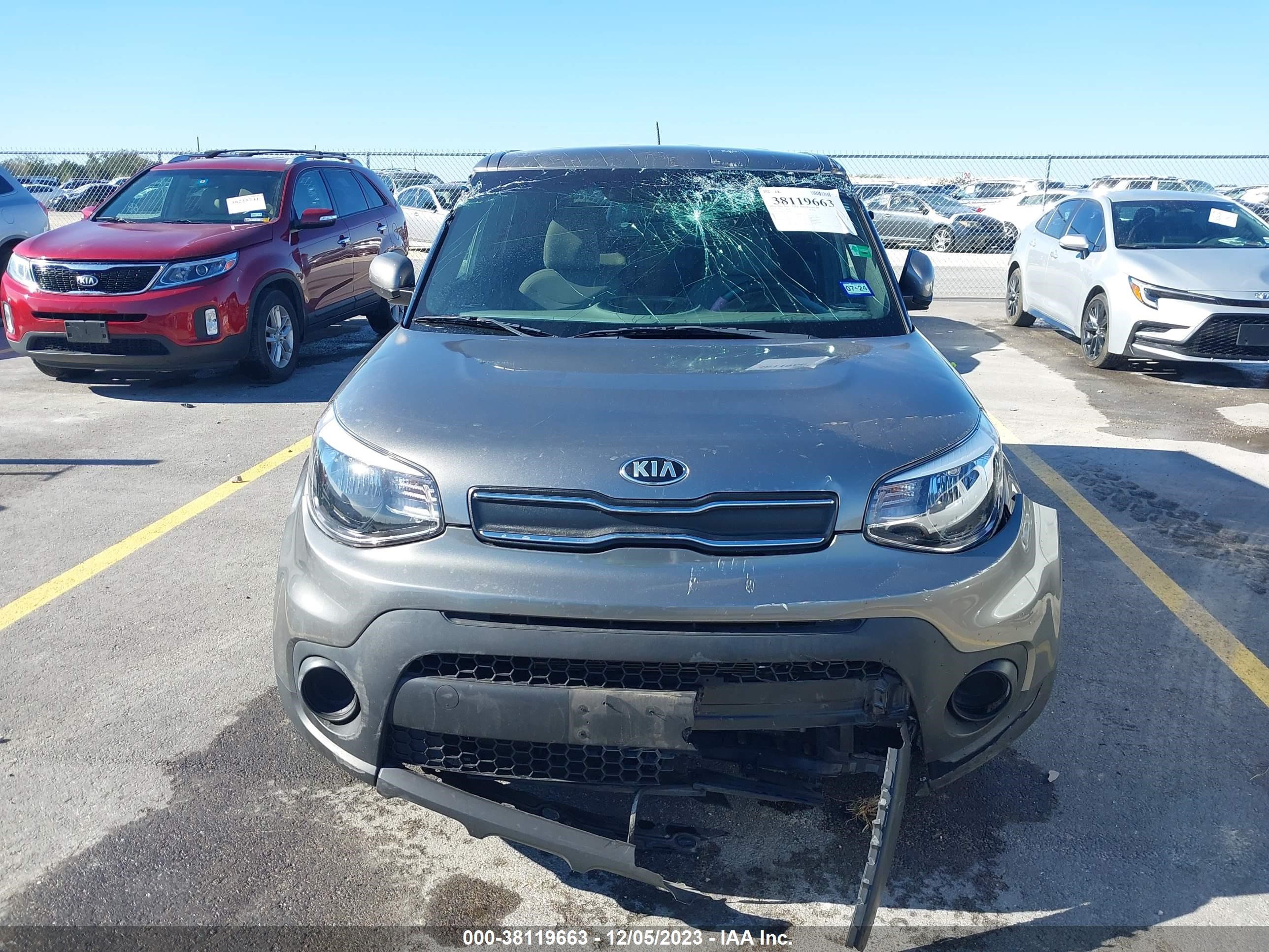 Photo 12 VIN: KNDJN2A27K7012352 - KIA SOUL 