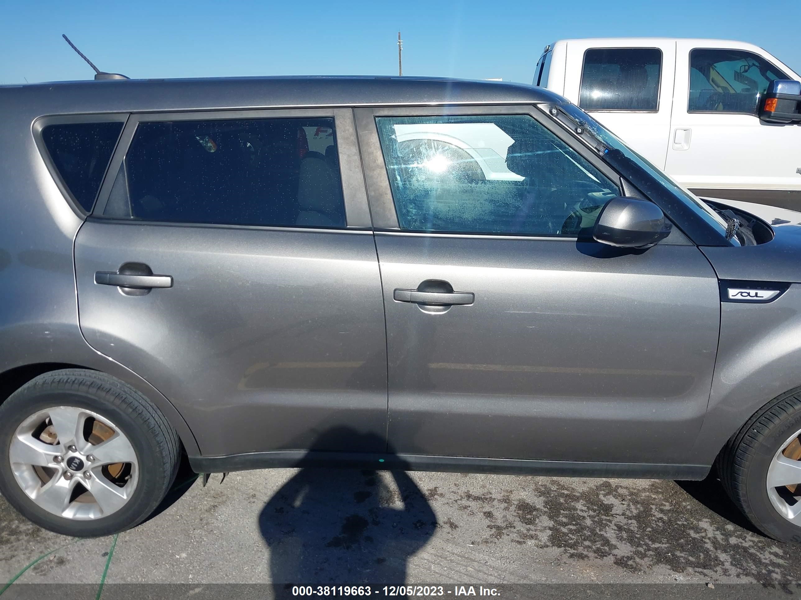 Photo 13 VIN: KNDJN2A27K7012352 - KIA SOUL 