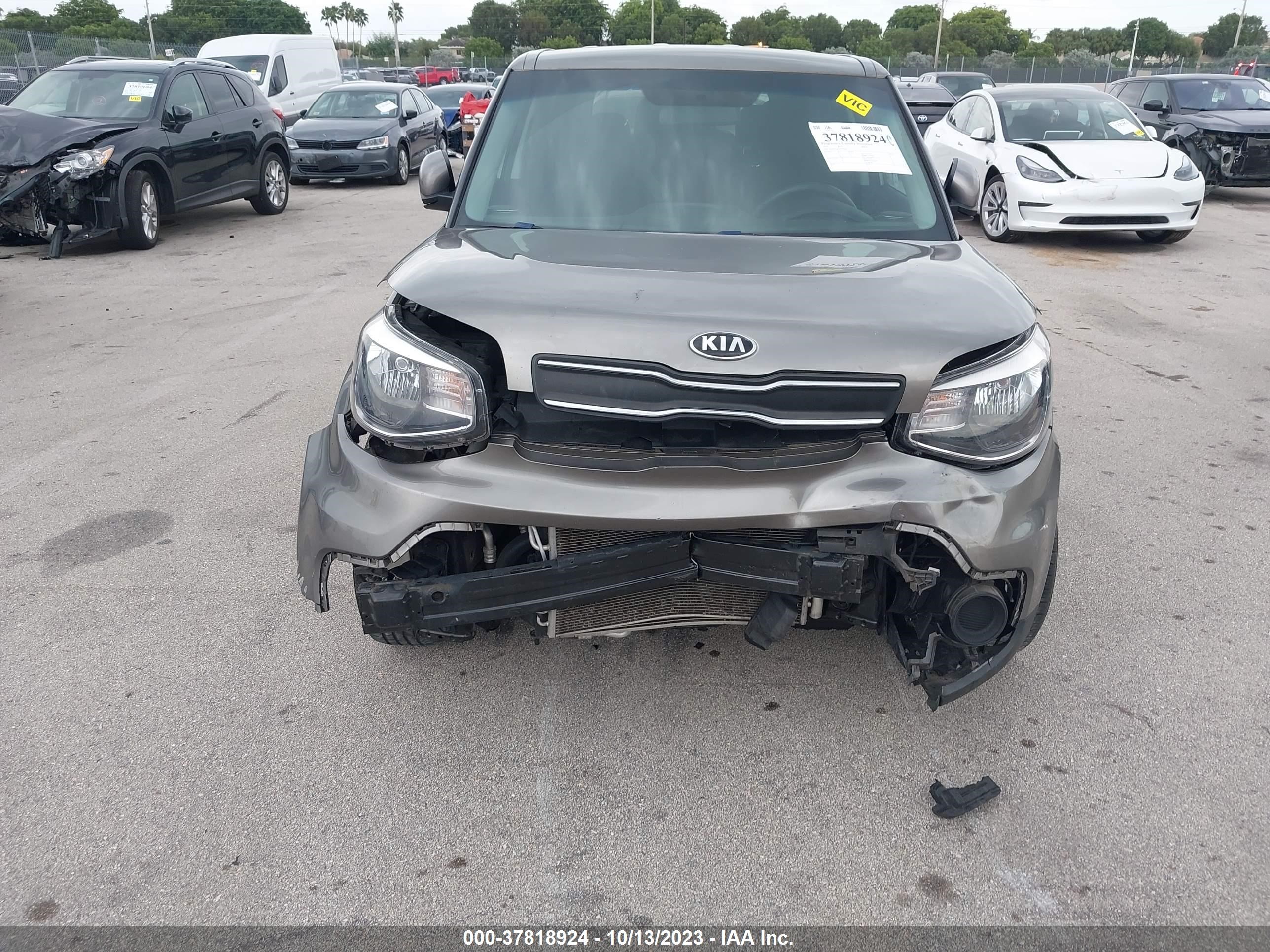 Photo 5 VIN: KNDJN2A27K7018961 - KIA SOUL 