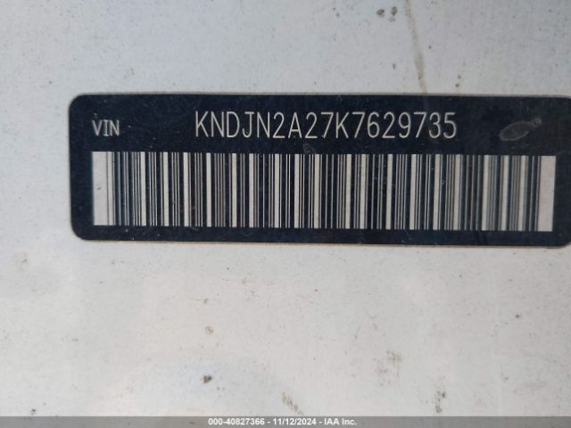 Photo 8 VIN: KNDJN2A27K7629735 - KIA SOUL 