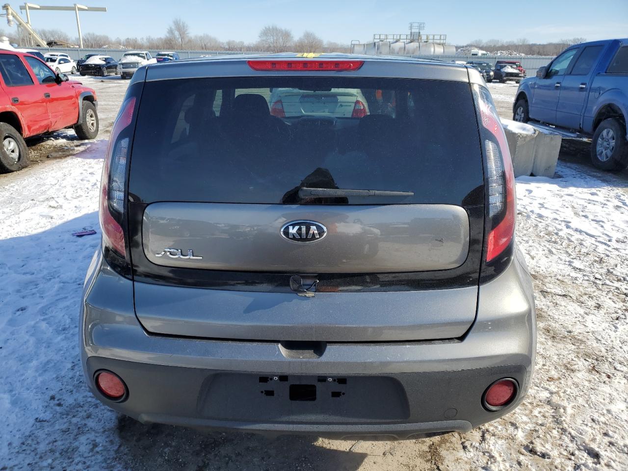 Photo 5 VIN: KNDJN2A27K7655087 - KIA SOUL 