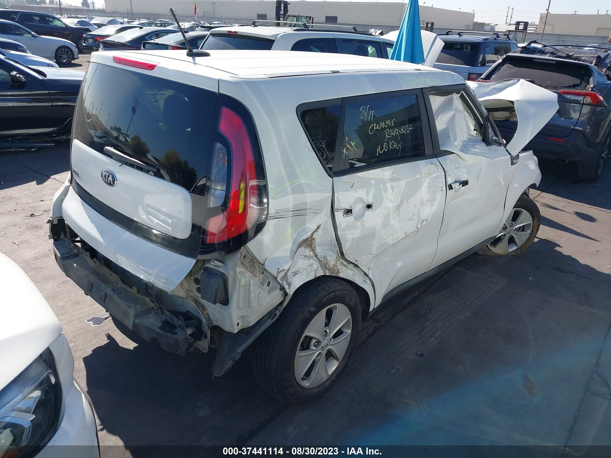 Photo 3 VIN: KNDJN2A28E7009058 - KIA SOUL 