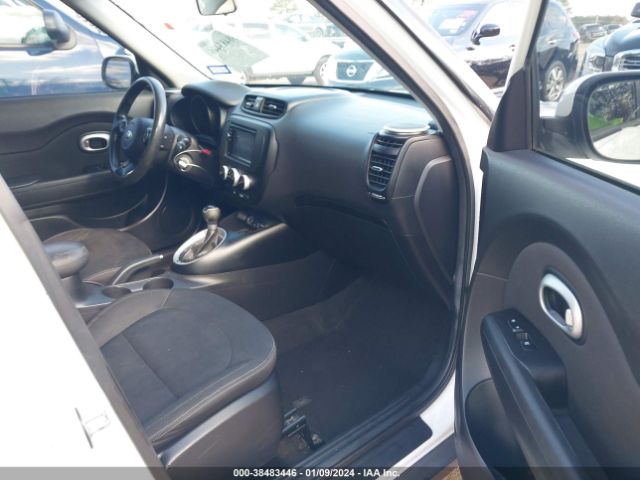 Photo 4 VIN: KNDJN2A28E7054839 - KIA SOUL 