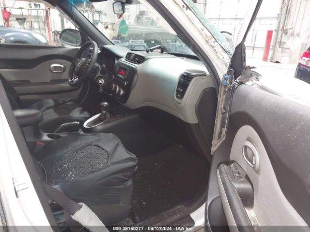 Photo 4 VIN: KNDJN2A28E7100900 - KIA SOUL 