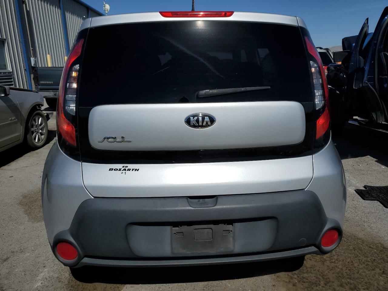 Photo 5 VIN: KNDJN2A28E7724518 - KIA SOUL 