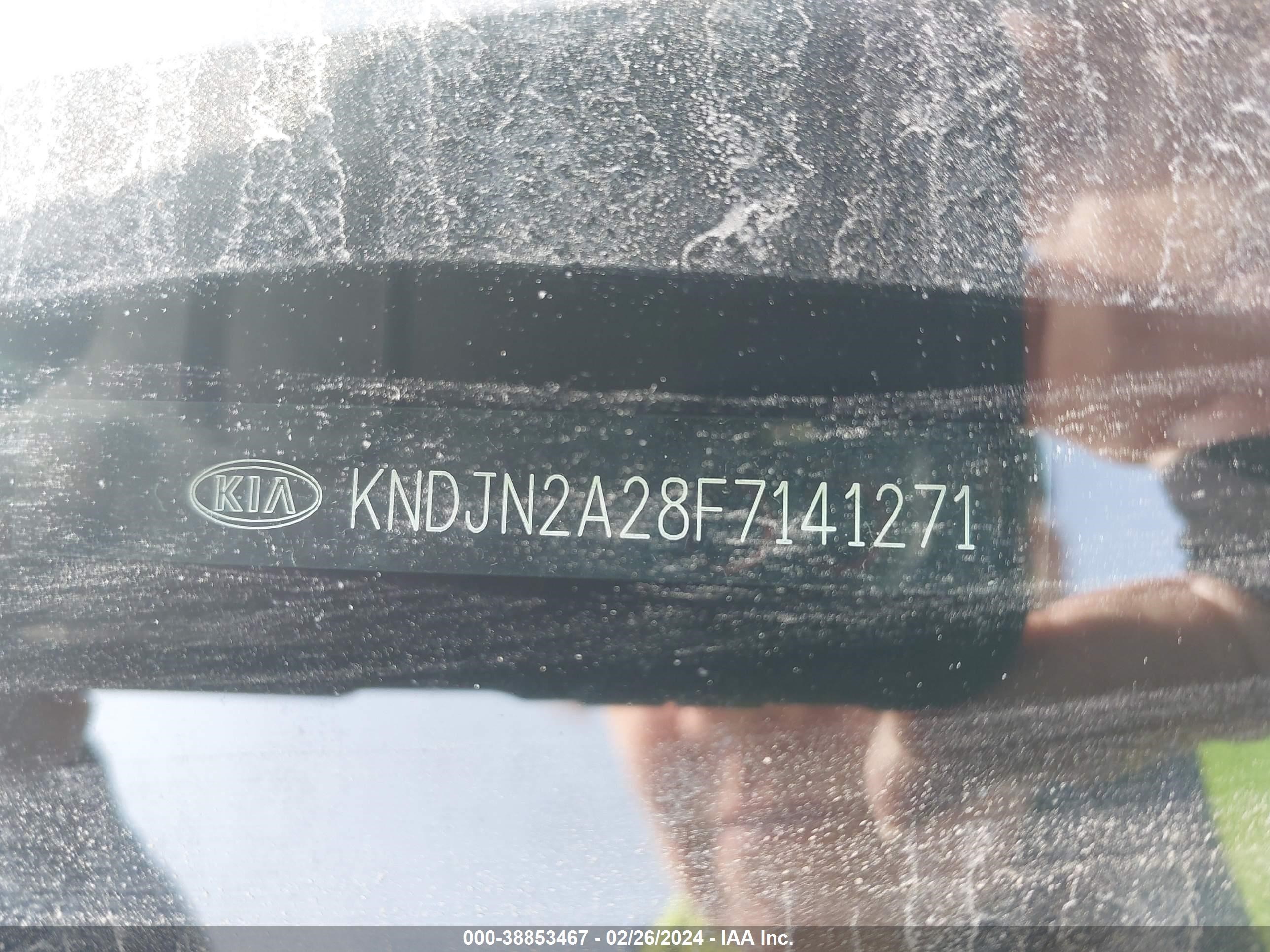 Photo 8 VIN: KNDJN2A28F7141271 - KIA SOUL 