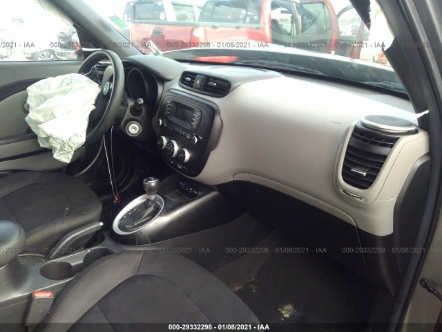 Photo 4 VIN: KNDJN2A28F7183200 - KIA SOUL 