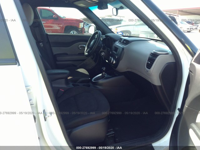 Photo 4 VIN: KNDJN2A28F7189563 - KIA SOUL 