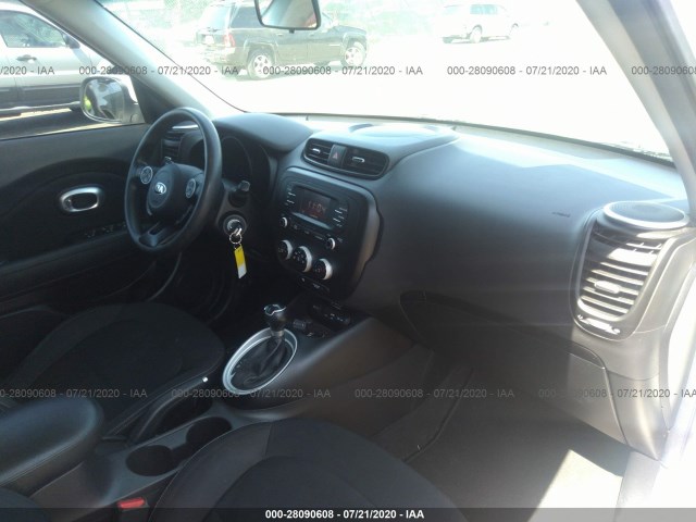 Photo 4 VIN: KNDJN2A28F7214719 - KIA SOUL 