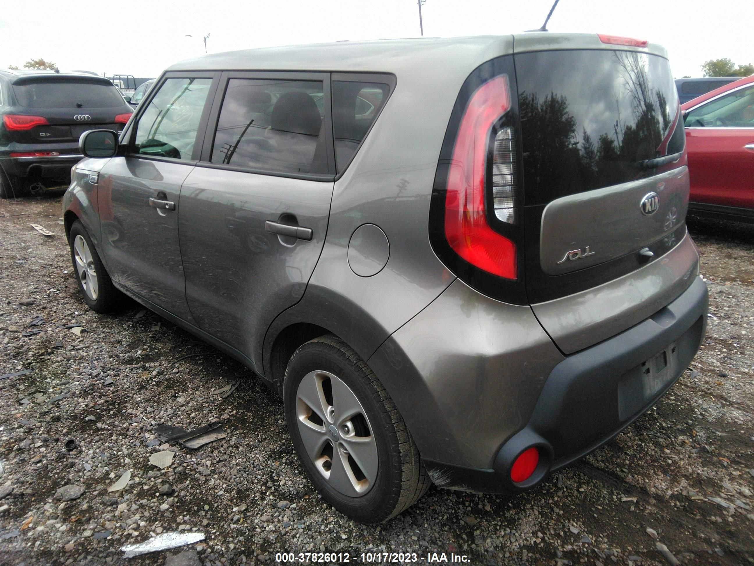 Photo 2 VIN: KNDJN2A28F7221833 - KIA SOUL 