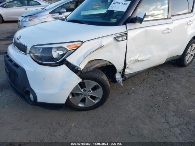 Photo 5 VIN: KNDJN2A28F7229253 - KIA SOUL 