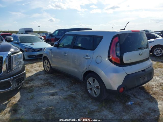 Photo 2 VIN: KNDJN2A28F7779164 - KIA SOUL 