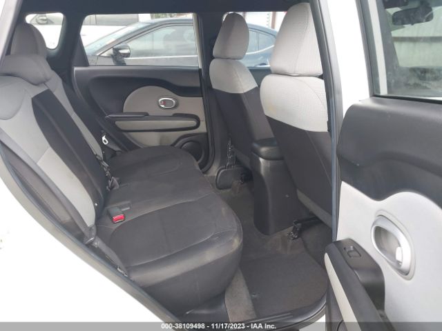 Photo 7 VIN: KNDJN2A28F7779679 - KIA SOUL 