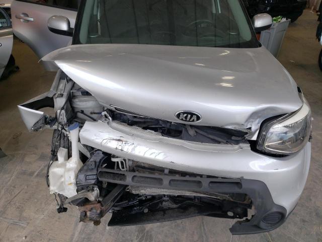 Photo 11 VIN: KNDJN2A28F7791458 - KIA SOUL 