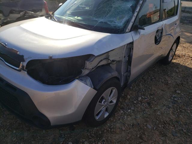 Photo 8 VIN: KNDJN2A28F7795610 - KIA SOUL 