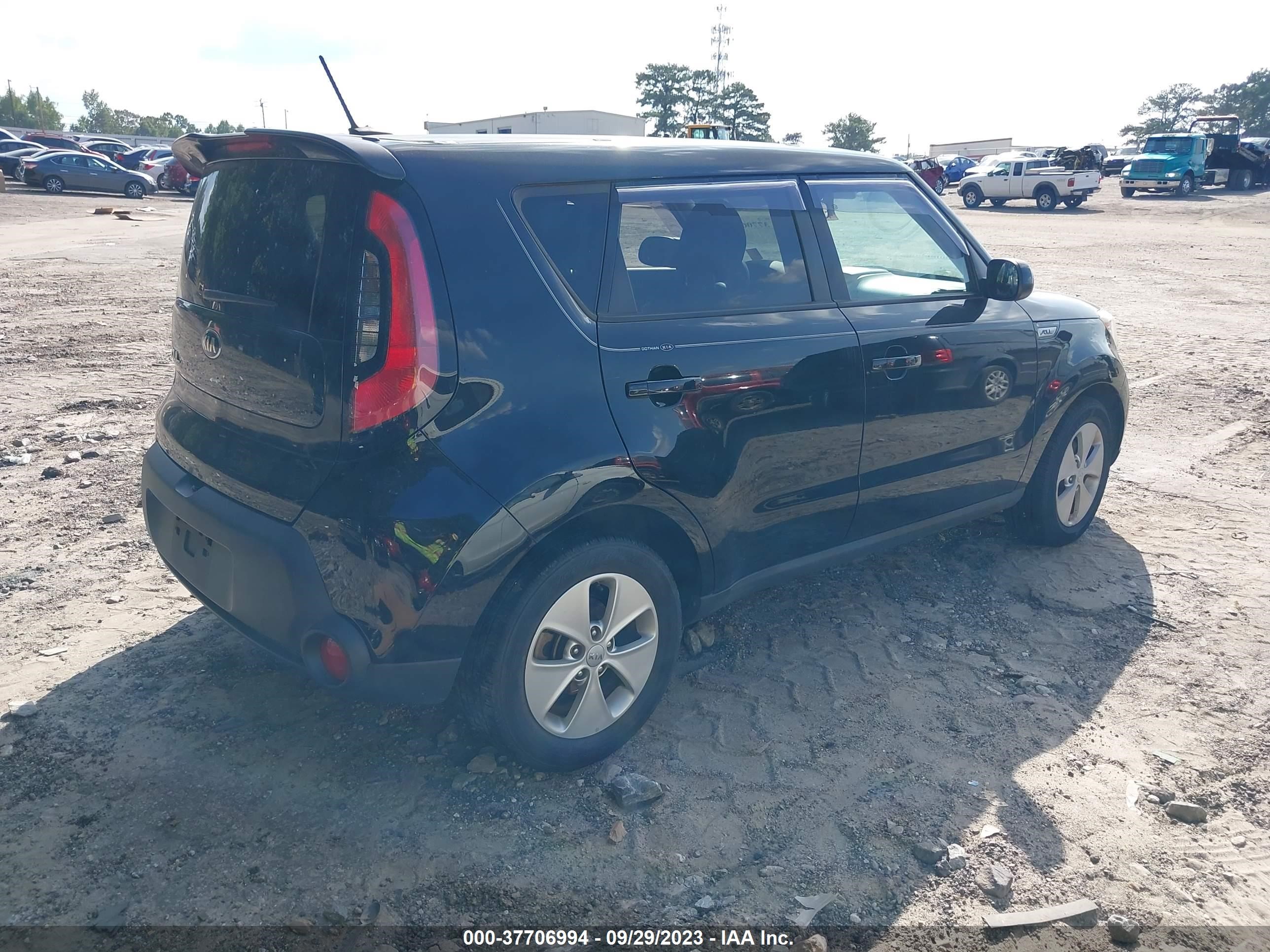 Photo 3 VIN: KNDJN2A28F7804094 - KIA SOUL 