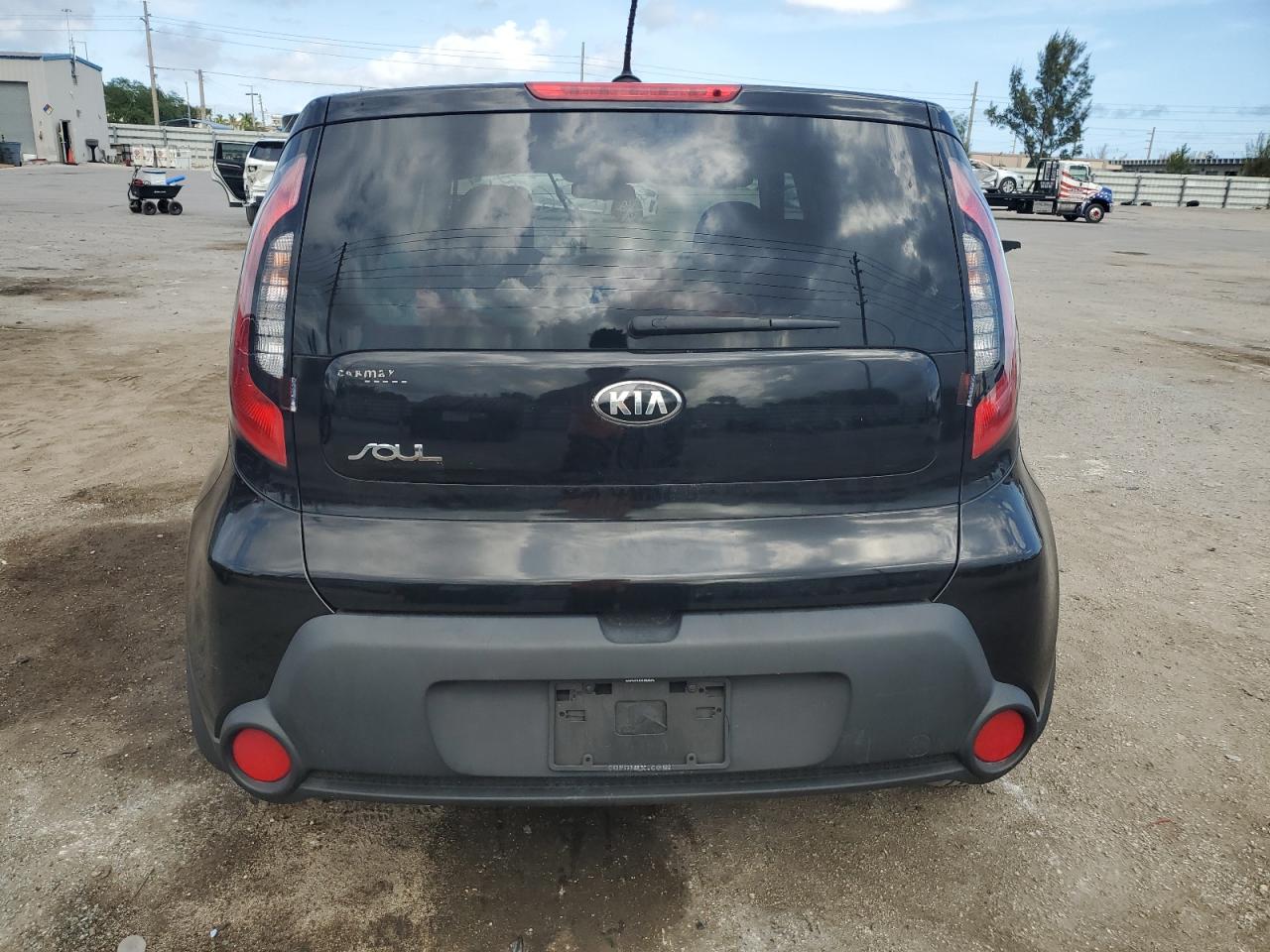 Photo 5 VIN: KNDJN2A28G7265784 - KIA SOUL 