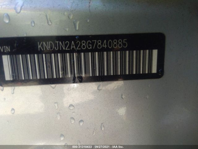 Photo 8 VIN: KNDJN2A28G7840885 - KIA SOUL 