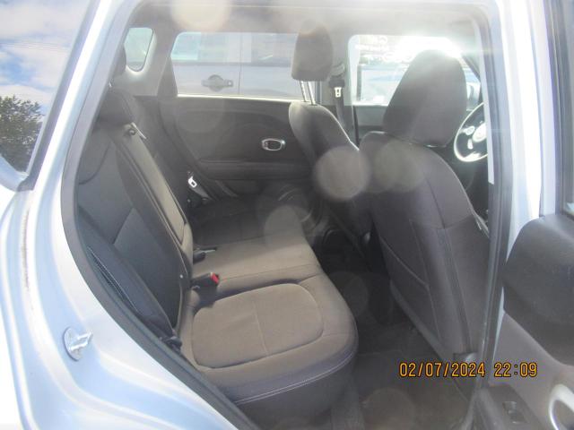 Photo 6 VIN: KNDJN2A28G7842846 - KIA SOUL 