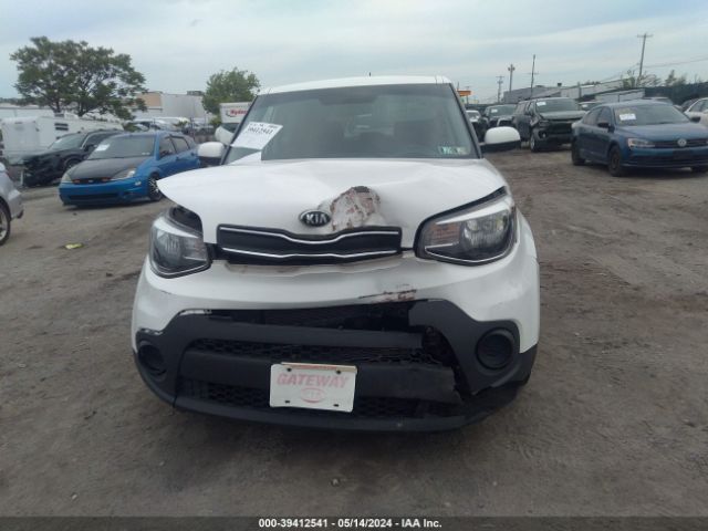 Photo 5 VIN: KNDJN2A28H7440097 - KIA SOUL 