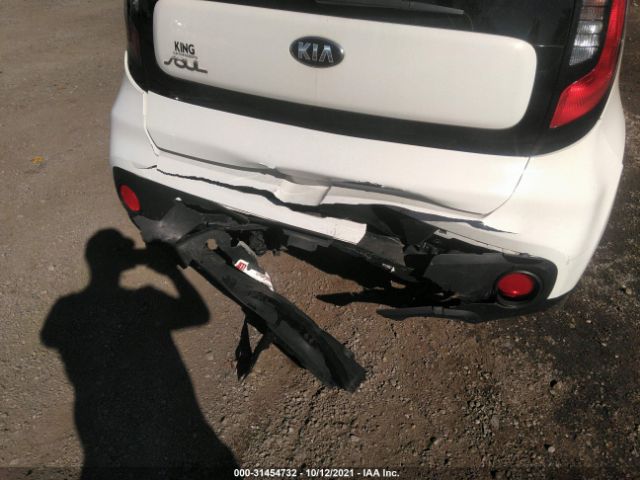 Photo 5 VIN: KNDJN2A28H7461886 - KIA SOUL 