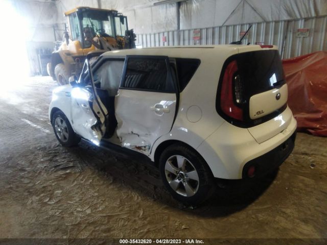 Photo 2 VIN: KNDJN2A28H7471124 - KIA SOUL 