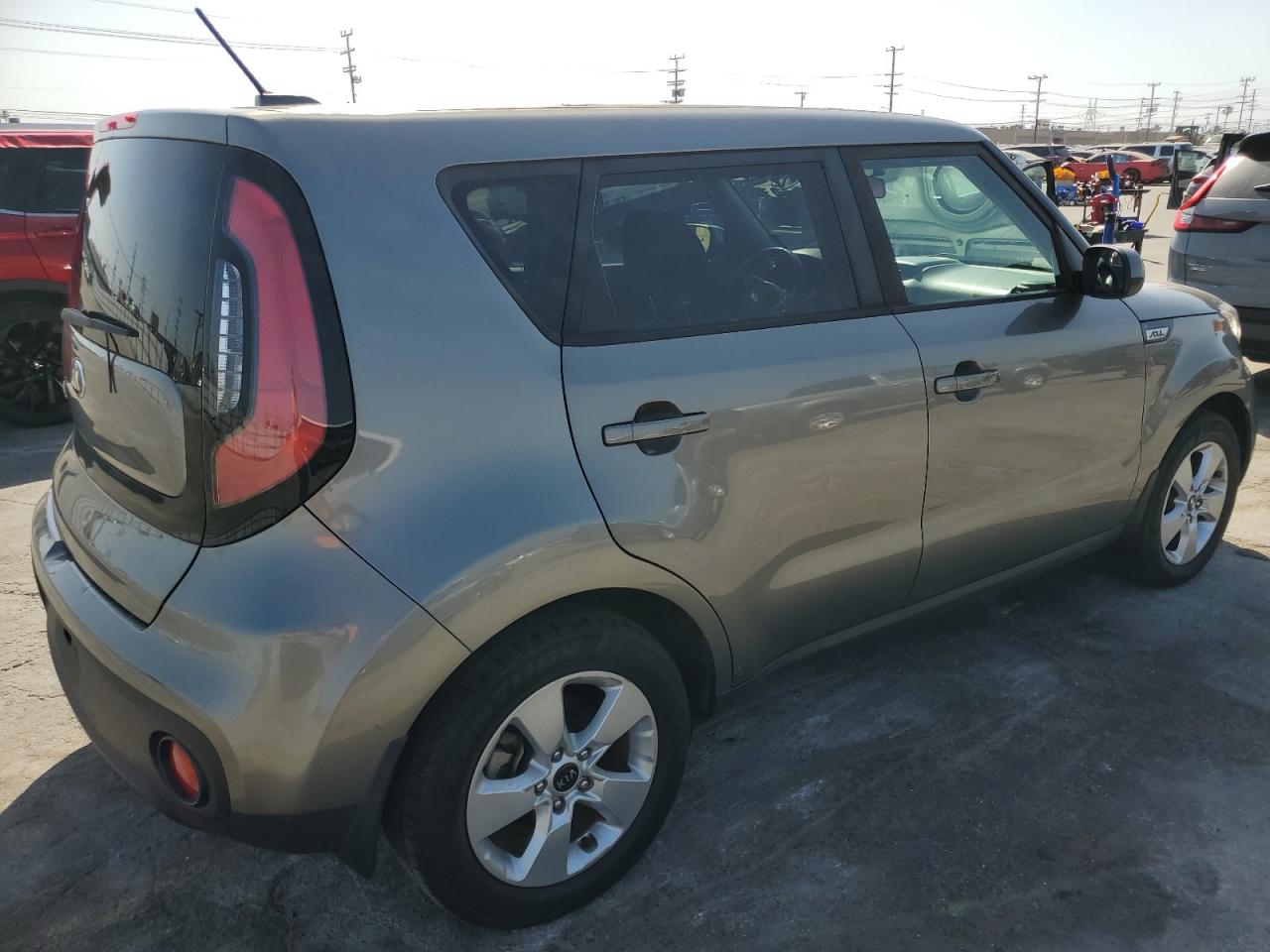 Photo 2 VIN: KNDJN2A28H7489140 - KIA SOUL 