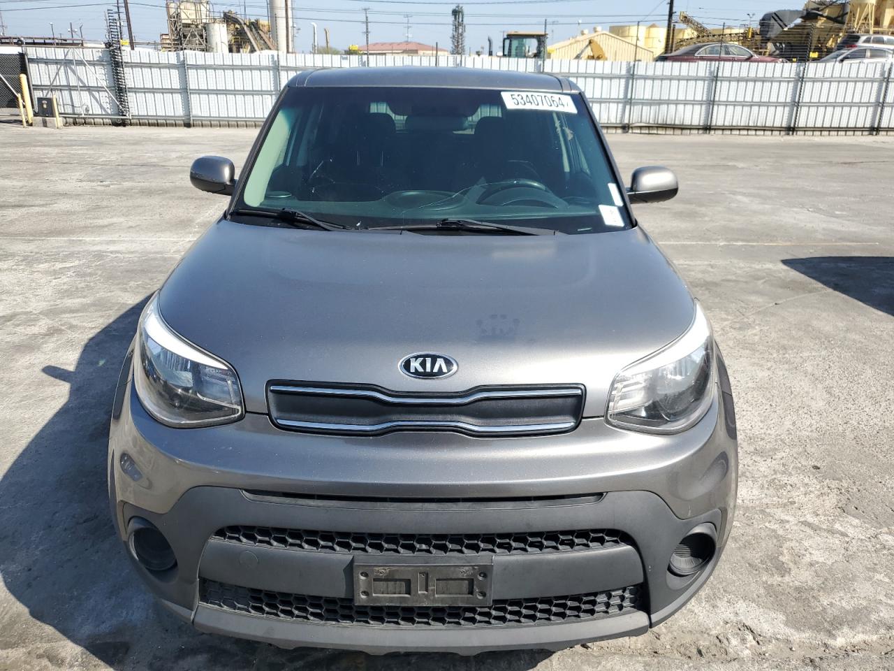 Photo 4 VIN: KNDJN2A28H7489140 - KIA SOUL 