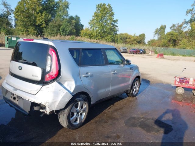 Photo 3 VIN: KNDJN2A28H7501304 - KIA SOUL 