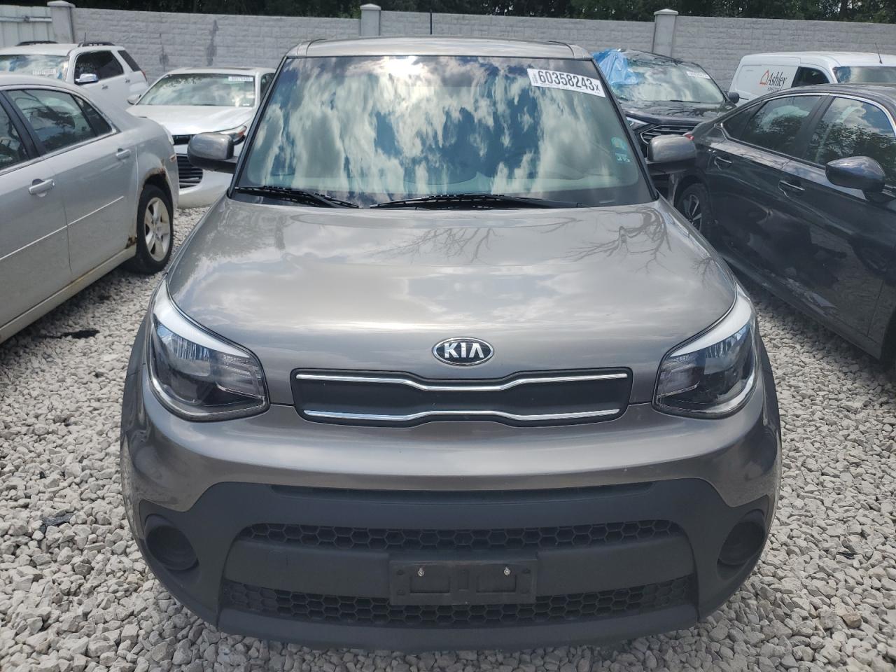 Photo 4 VIN: KNDJN2A28J7532901 - KIA SOUL 