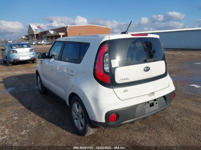 Photo 2 VIN: KNDJN2A28J7541985 - KIA SOUL 