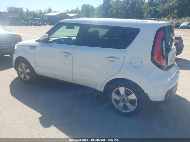 Photo 2 VIN: KNDJN2A28J7567812 - KIA SOUL 