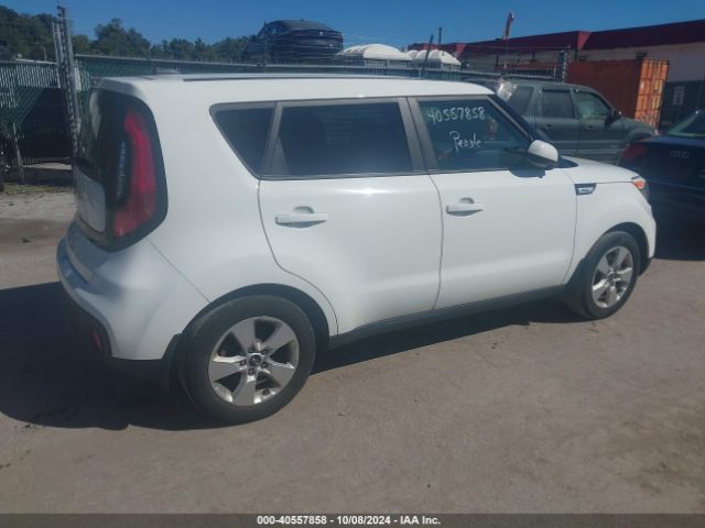 Photo 3 VIN: KNDJN2A28J7567812 - KIA SOUL 