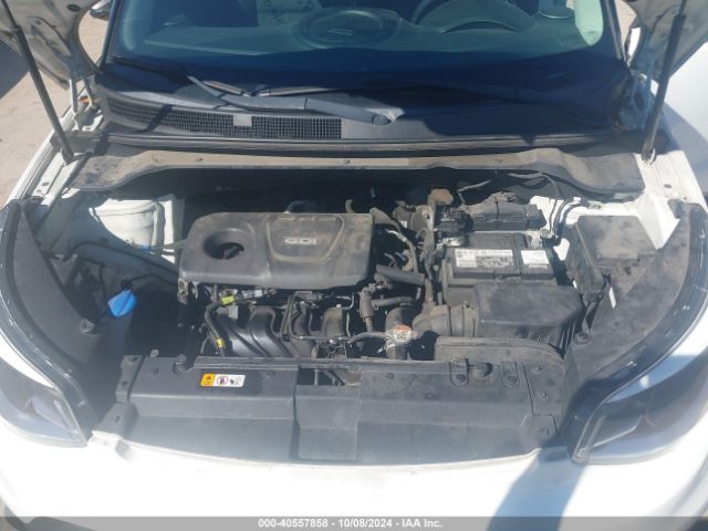 Photo 9 VIN: KNDJN2A28J7567812 - KIA SOUL 