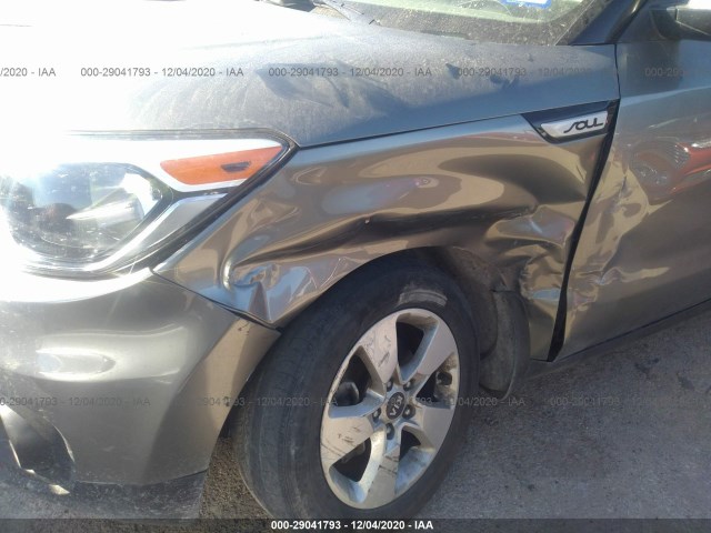 Photo 5 VIN: KNDJN2A28J7599448 - KIA SOUL 