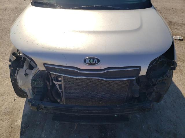 Photo 10 VIN: KNDJN2A28J7601800 - KIA SOUL 