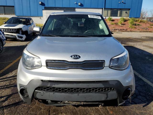 Photo 4 VIN: KNDJN2A28J7609590 - KIA SOUL 