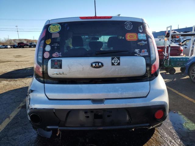 Photo 5 VIN: KNDJN2A28J7609590 - KIA SOUL 