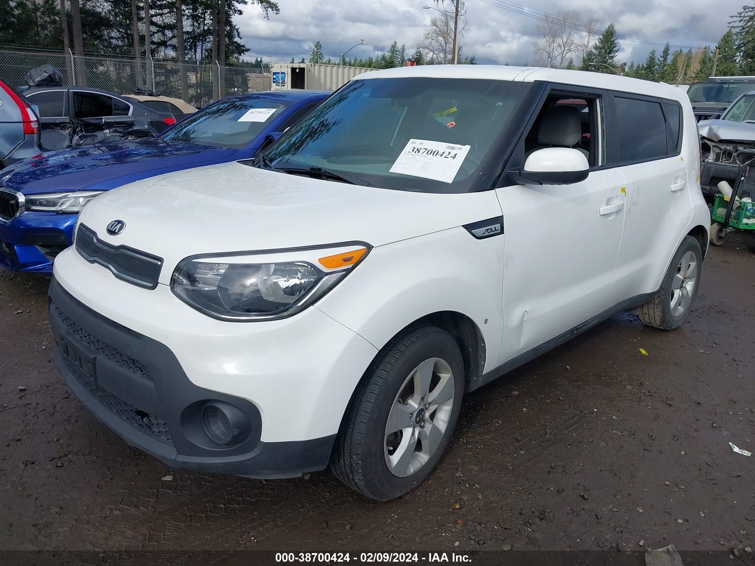 Photo 2 VIN: KNDJN2A28K7674943 - KIA SOUL 