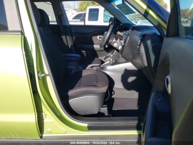 Photo 4 VIN: KNDJN2A28K7916386 - KIA SOUL 