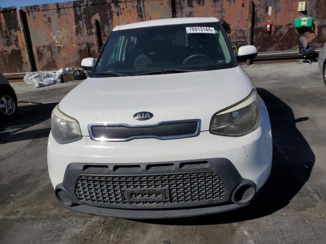 Photo 4 VIN: KNDJN2A29E7043185 - KIA SOUL 