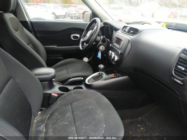 Photo 4 VIN: KNDJN2A29E7056955 - KIA SOUL 