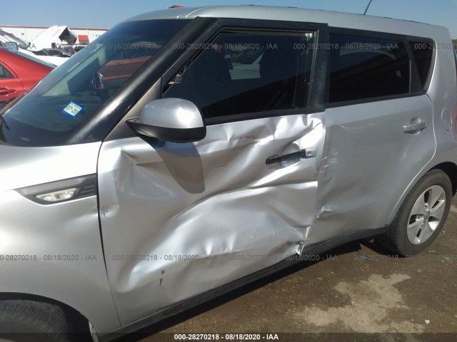 Photo 5 VIN: KNDJN2A29E7713592 - KIA SOUL 