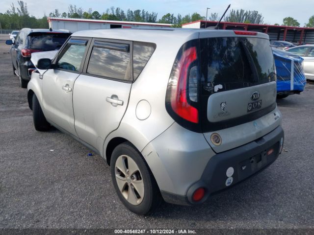 Photo 2 VIN: KNDJN2A29F7779769 - KIA SOUL 